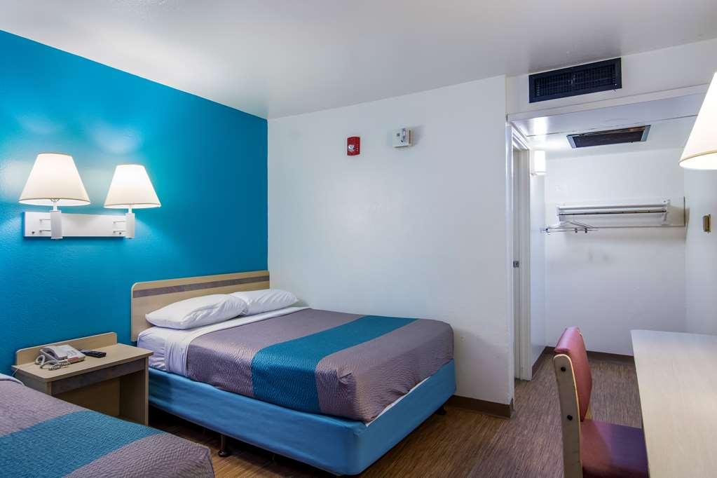 Motel 6-Sandston, Va - Richmond, Va Oda fotoğraf