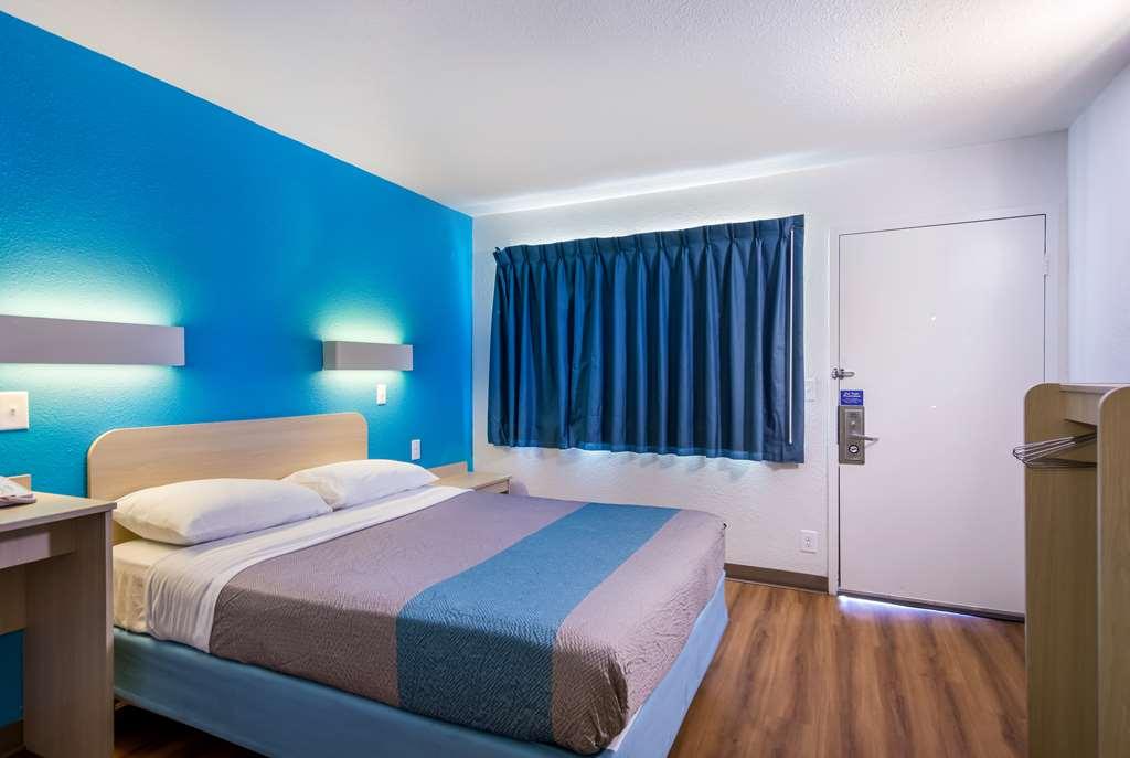 Motel 6-Sandston, Va - Richmond, Va Oda fotoğraf